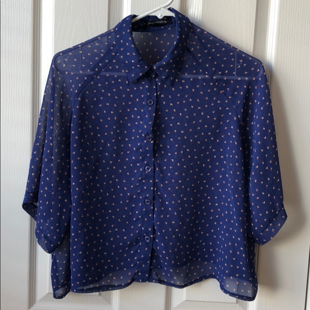 Blue top with pattern